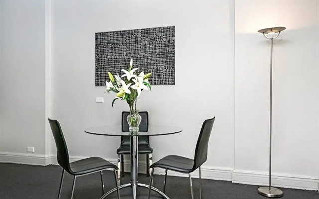 The Apartment Service CLD01