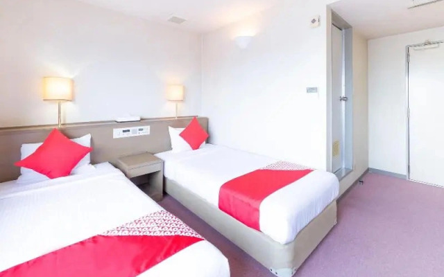 648 Hotel Drake
