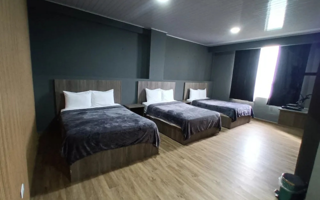 New Washington Hotel