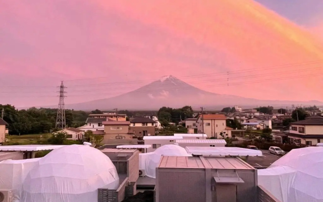 Necoana Glamping富士山景BBQトレーラーヴィラ