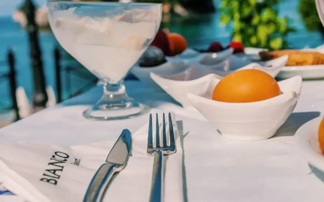Bianco Resort - Adults Only
