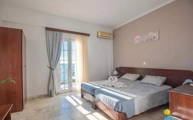 Bella Vista Apartments