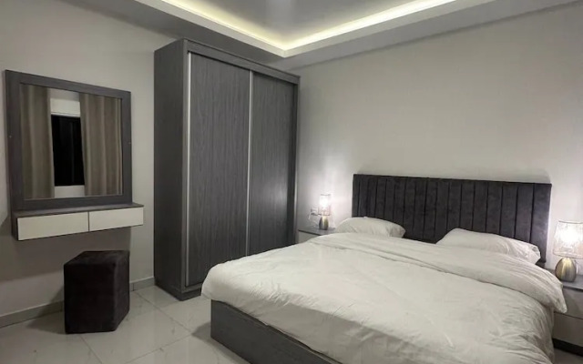 JRE Cozy Home Near All Services 19