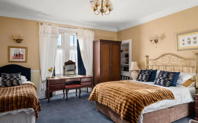 Ashley House Guest House