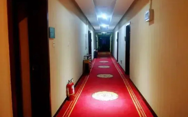 Zhaojun Hotel
