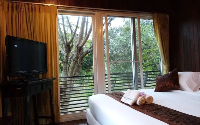 Cliff & Cape Camping Resort