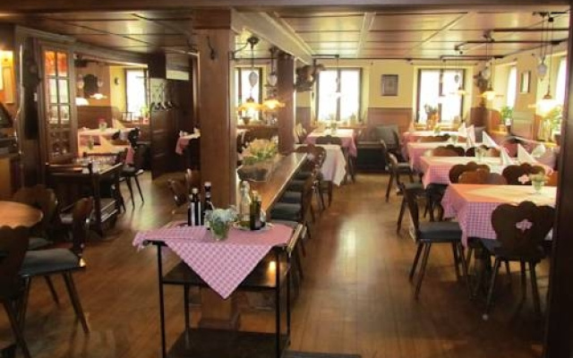 Hotel zum Kreuz