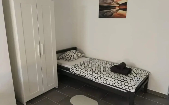 Apartmani Biba, Vir