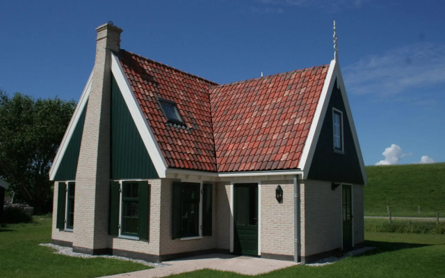Comfy villa in Wieringer style near the Wadden Sea