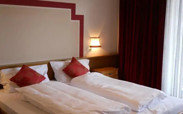 Hotel Palù