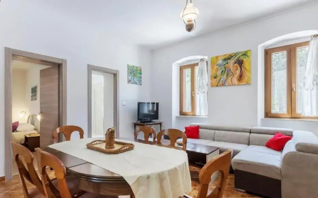 Villa Ana