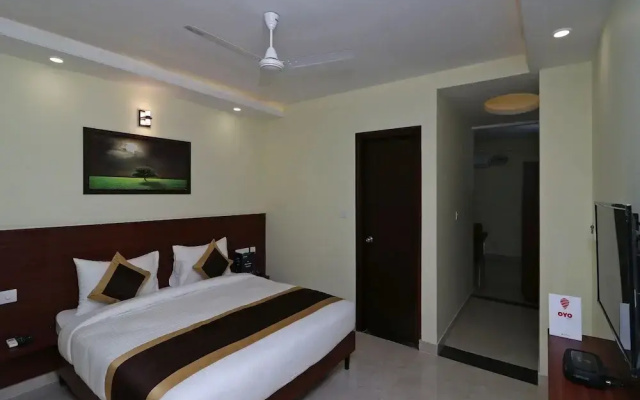 Capital O 12074 Vikrant's Residency