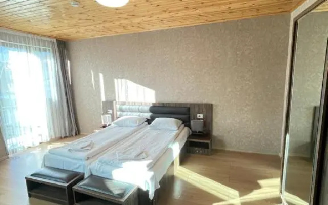 Отель Elite House