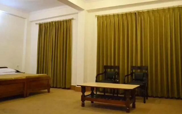 Goroomgo Bilju Inn Munsiyari