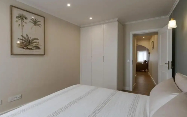 Peixeira Studios and Apartments