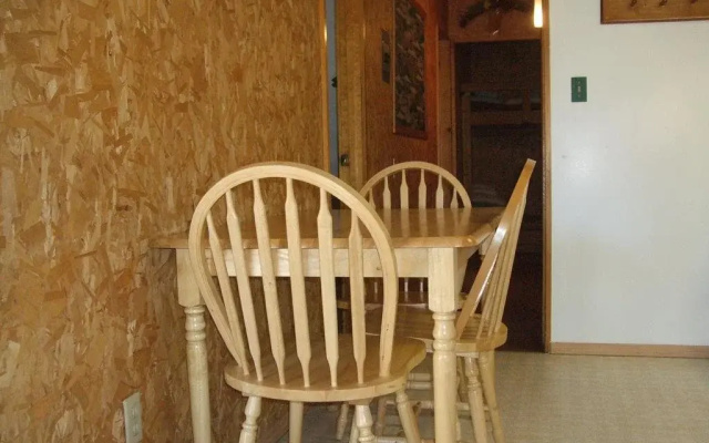 Sierra Bonita Cabins and RV Park