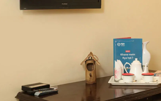 OYO 429 Hotel Kisna Residency