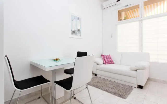 Apartment Modern Studio Near Žnjan Beach