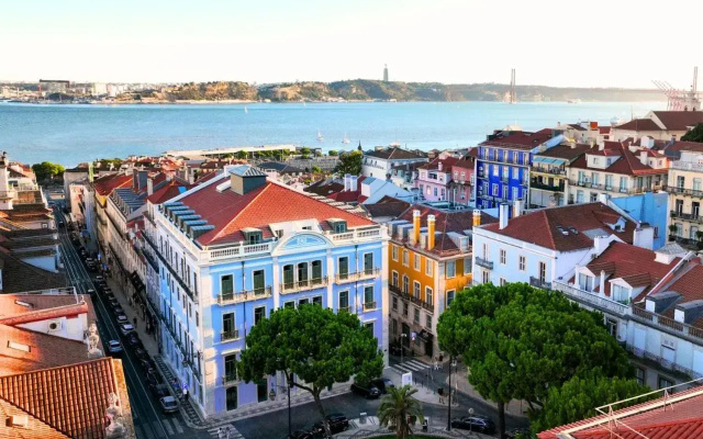 Отель Montebelo Vista Alegre Lisboa Chiado