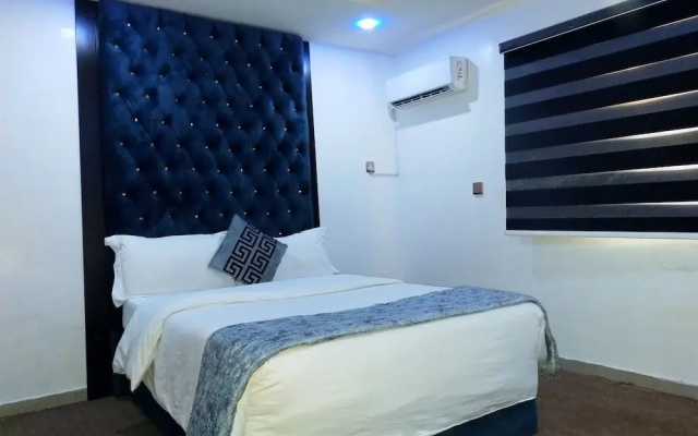Mozini Homes