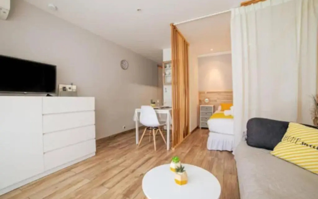 Cocoon Center - Rue d'antibes - 200m plage- Clim - wifi - Unique