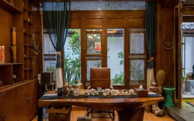 Dune Crane · Lijiang | Tranquil Garden Courtyard Boutique Hotel (Ancient Town Sifang Street Branch)