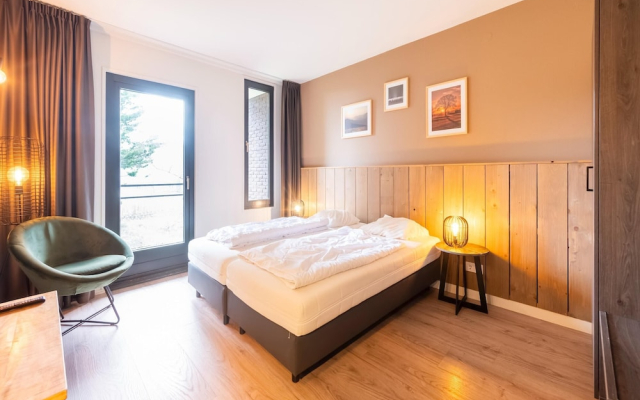 Couple Stay at Hambachtal Holiday Park
