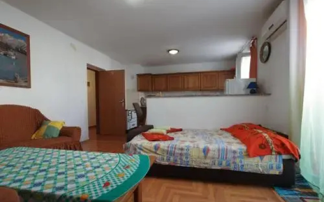 Apartments Mirko 647