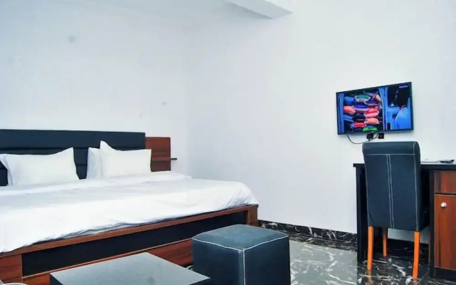 Alice Suites