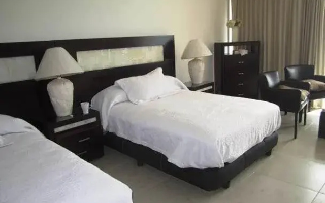 Condominios Carisa y Palma
