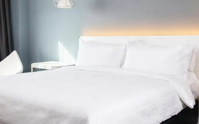 Trademark Hotel, Trademark King Single Room in Nairobi No002