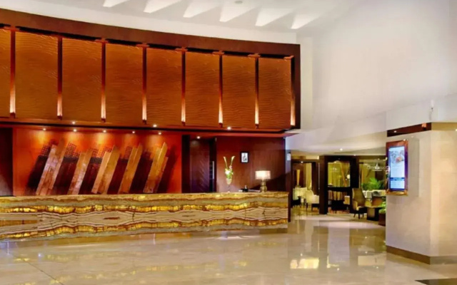 Grand City Hall Hotel & Serviced Residences
