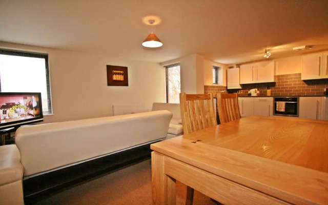 Gloucester Road Serviced Apartments by Roomsbooked