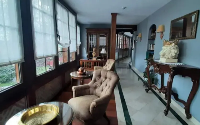 Apartamentos Turísticos Y Suites