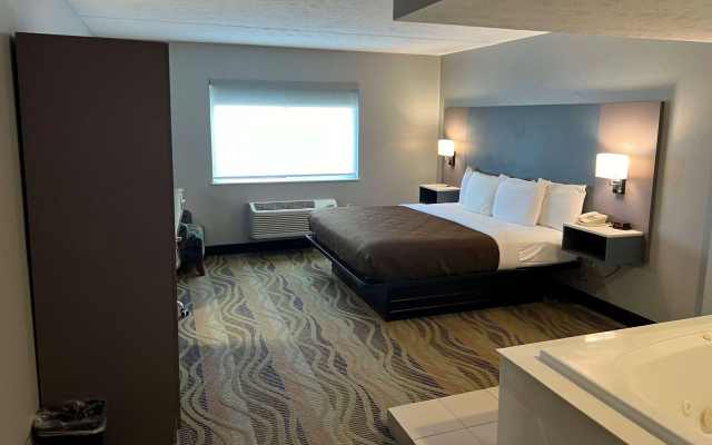 AmericInn by Wyndham Republic