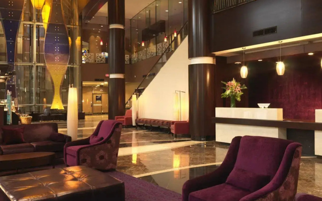 Delta Hotels by Marriott Burnaby Conference Centre