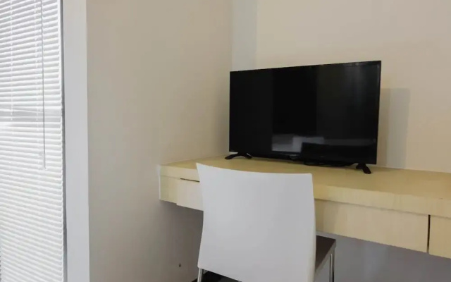 Best Price Studio Apartment at 19 Avenue