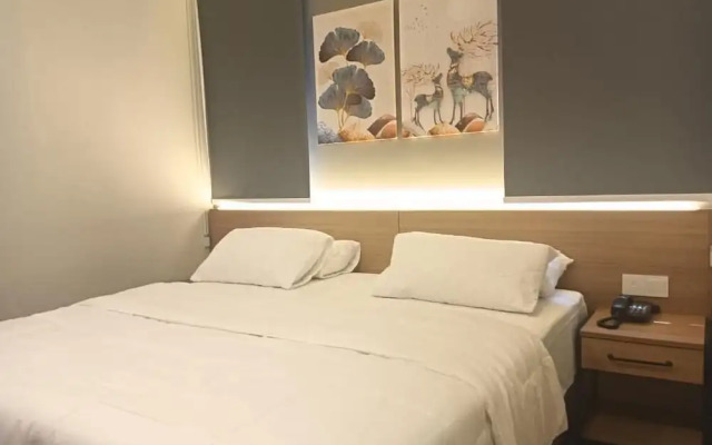 Karasky Hotel