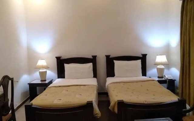 Elite Lodge Guest House