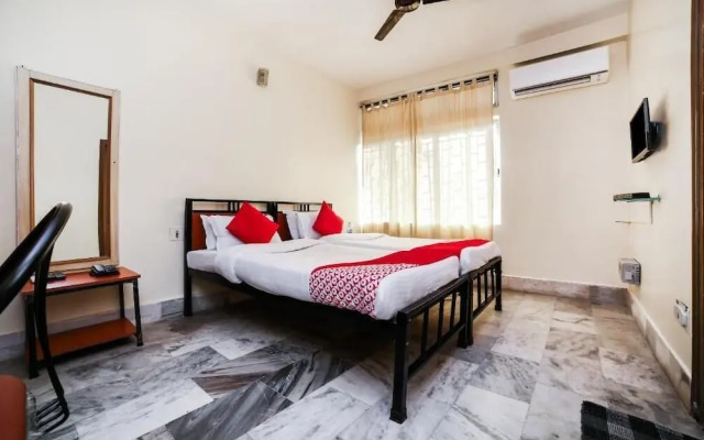 Uttam Guest House