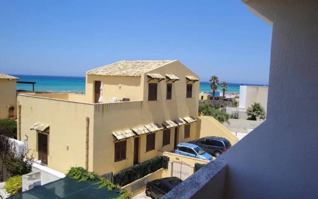 The Sisters House -100 Meters From the sea