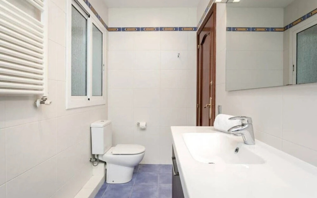 Fantastic 2 Bed Near Plaza Catalunya