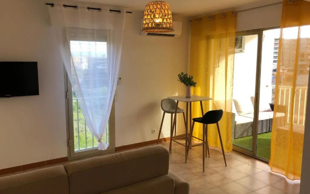 Spacieux studio lumineux proche du centre