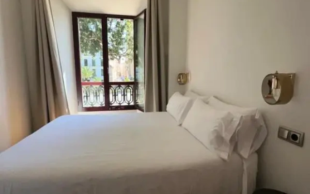 La Casa de la Alameda