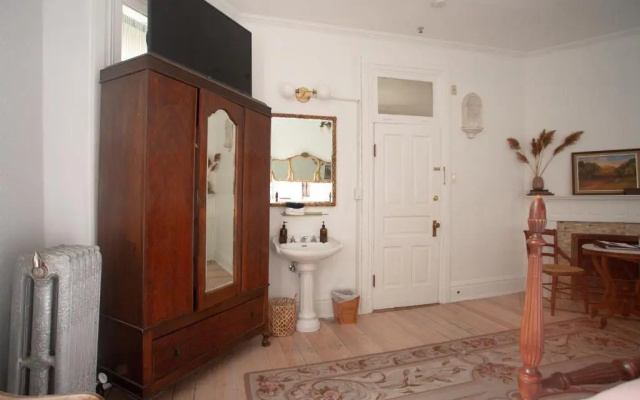 Ellerbeck Bed & Breakfast