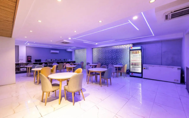 Hotel Bawa Gurgaon, Medanta