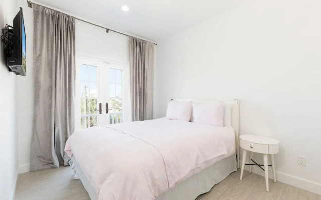 Beach Dream by Distinctive Beach Rentals