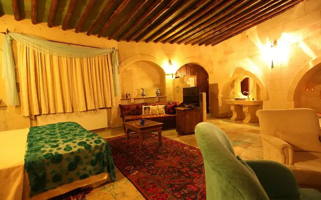 Larina Cave Otel