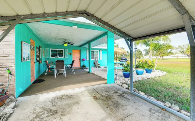 Pet-friendly Bradenton Home ~ 3 Mi to Cortez Beach