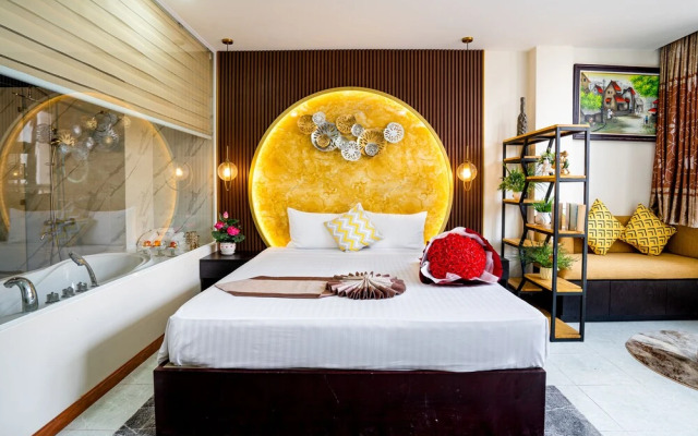 Happy Room ApartHotel